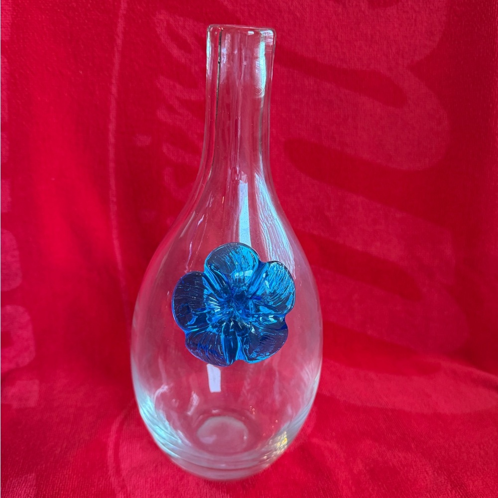 Clear Glass Vase with Blue Flower Accent Embellishment Gift Mother Wedding